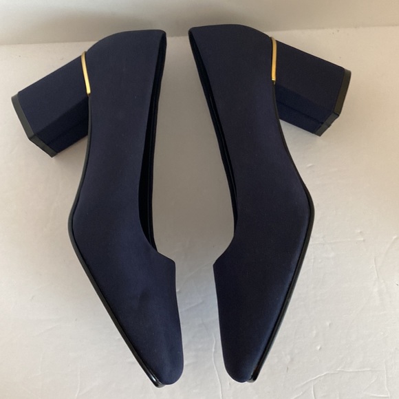 Mootsies Tootsies Navy Blue Chunky Block Heel Shoes - Picture 5 of 10